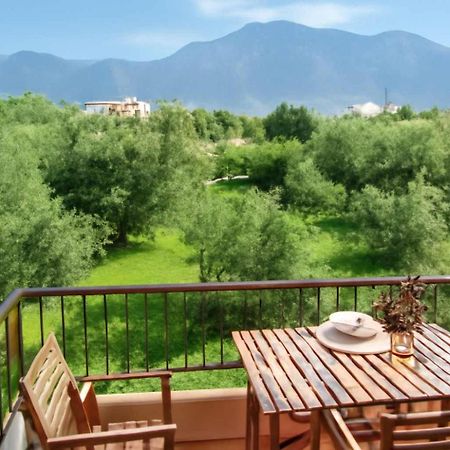 Amalia'S Serendipity - City Lights & Mountain Vistas Kalamata Exterior photo