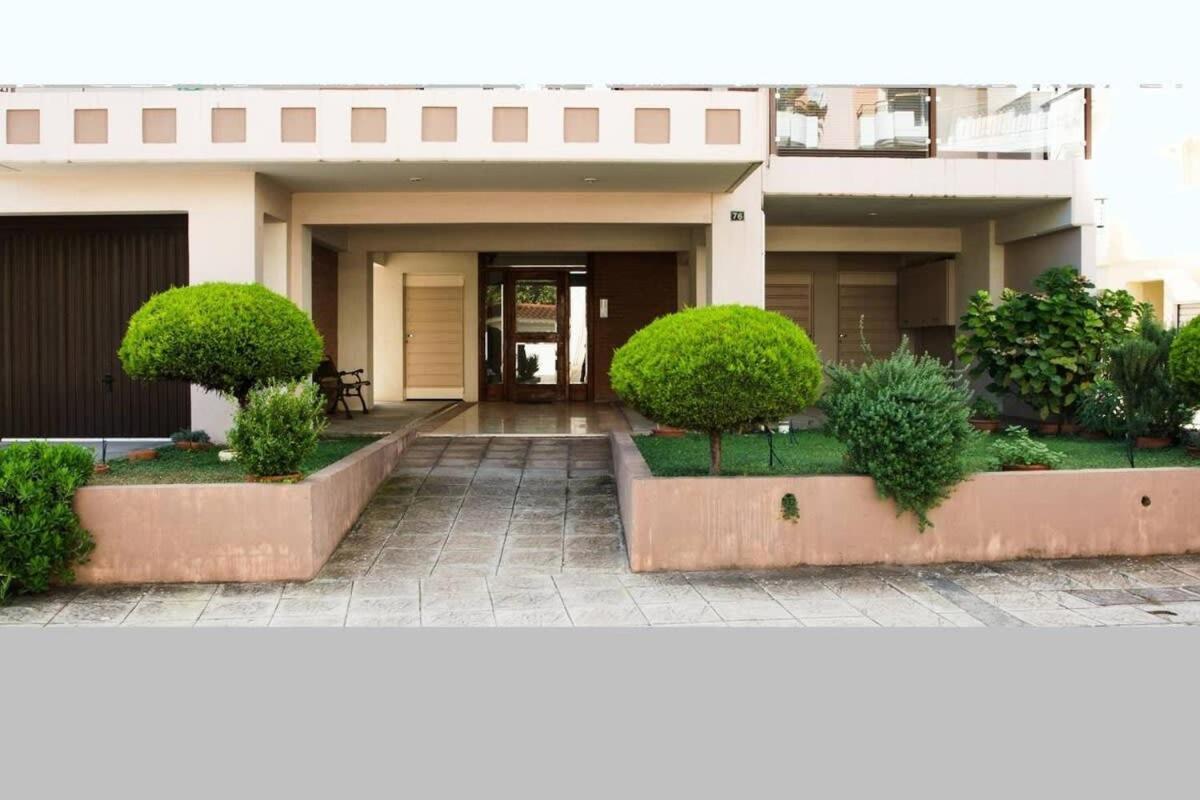 Amalia'S Serendipity - City Lights & Mountain Vistas Kalamata Exterior photo